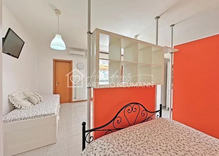 Διαμέρισμα 153 - Monolocale In Centro A Sirolo, Climatizzato E In Ottima Posizione